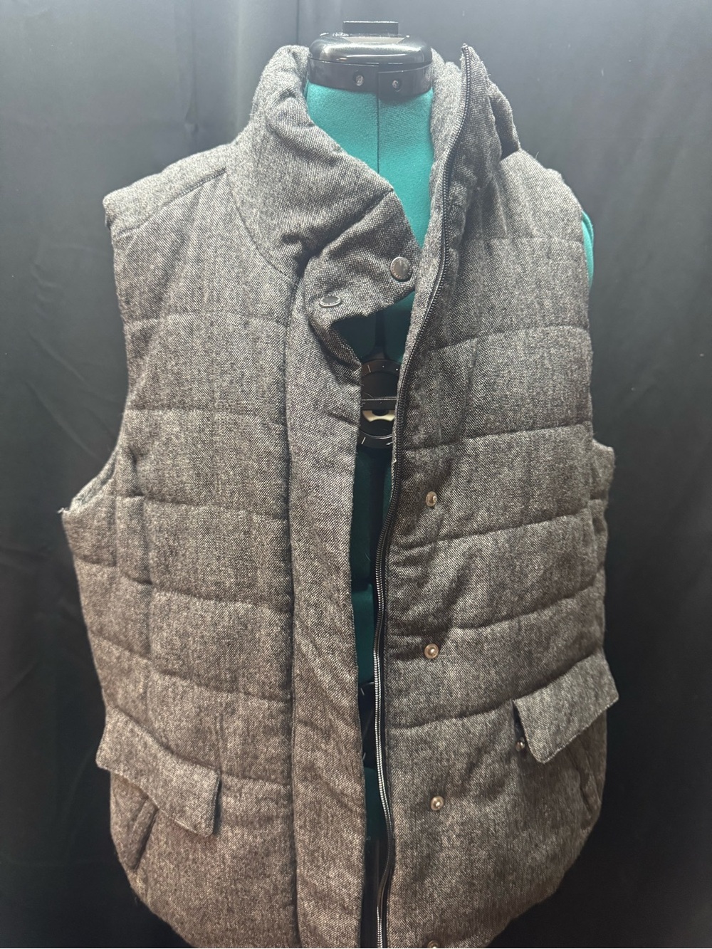 Quilted Sleeveless Puffer Vest - Gray
